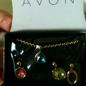Avon necklace